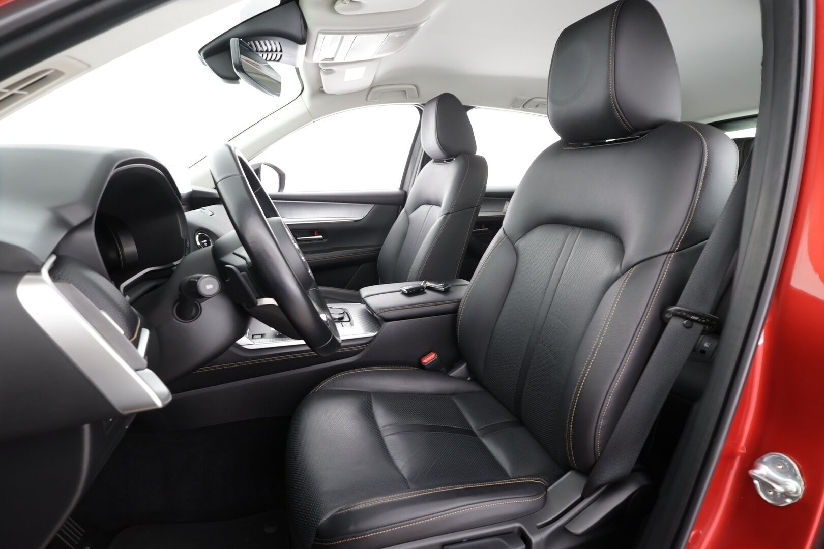 Mazda CX-60 2023 2.5 PHEV 8AT AWD Homura Driver Assistance * ACC / HUD / P.kamera / LED / Navi / Koukku / KeylessGo * - 1.Om Suomi-auto / Akku kuntotarkastettu / Kahdet renkaat aluvanteilla - HULLUT AVAJAISHULINAT KORKOTARJOUS 3,29 %