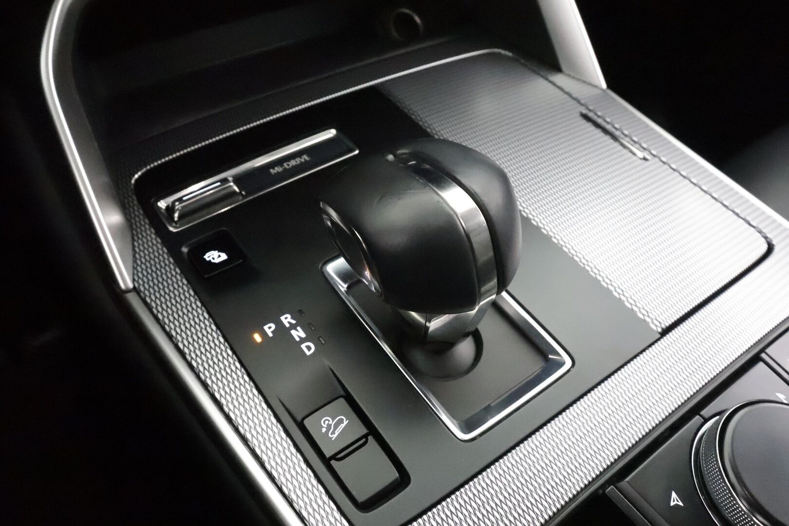 Mazda CX-60 2023 2.5 PHEV 8AT AWD Homura Driver Assistance * ACC / HUD / P.kamera / LED / Navi / Koukku / KeylessGo * - 1.Om Suomi-auto / Akku kuntotarkastettu / Kahdet renkaat aluvanteilla - HULLUT AVAJAISHULINAT KORKOTARJOUS 3,29 %