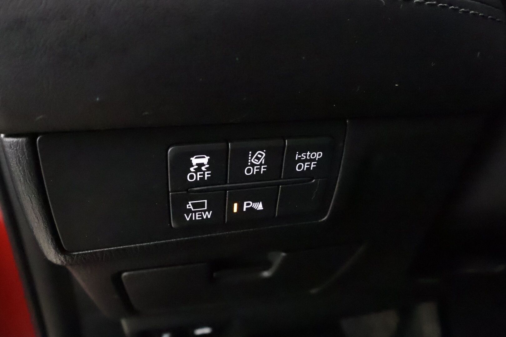 Mazda Mazda6 2019 Sedan 2,5 (194) SKYACTIV-G Luxury Business 6AT  * ACC / 360° / LED / Navi / Muistipenkki / Bose / Lohko+Sisä * - Ilmastoidut nahat / KeylessGo / HUD / Kahdet renkaat aluvanteilla / Merkkihuollettu