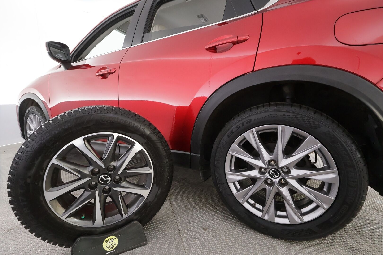 Mazda CX-5 2019 2,5 SKYACTIV-G AWD Luxury 6AT FR2 Vaalea nahkaverhoilu - | Bose | 360 | Webasto | ACC | Ilmastoitu Muistipenkki | LED | Kaistavahti | Katveavustin | Navi | Keyless | Suomi-auto | Kahdet renkaat |