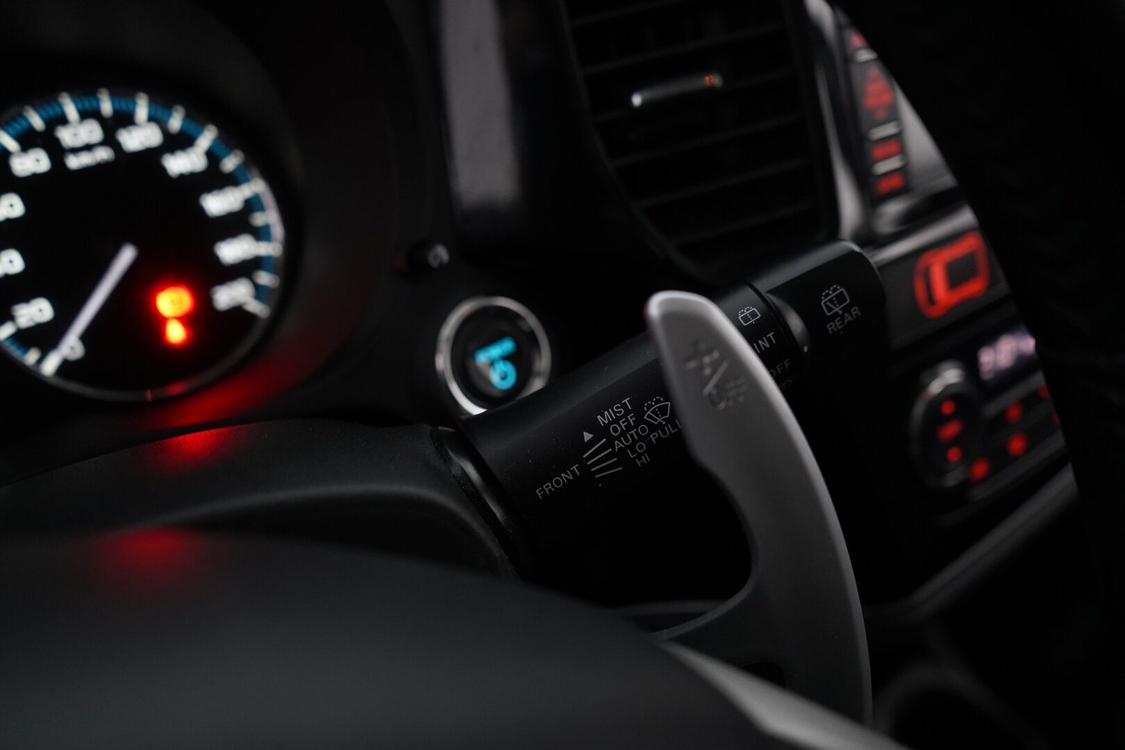 Mitsubishi Outlander PHEV 2014 ACC / Nahat / Kamera / Rockford / Kattoluukku / Koukku / S.penkki* - YritysOutlet - Myydään vain yrityksille - – Tämä auto myydään YritysOutlet -valikoimasta vain yritykselle