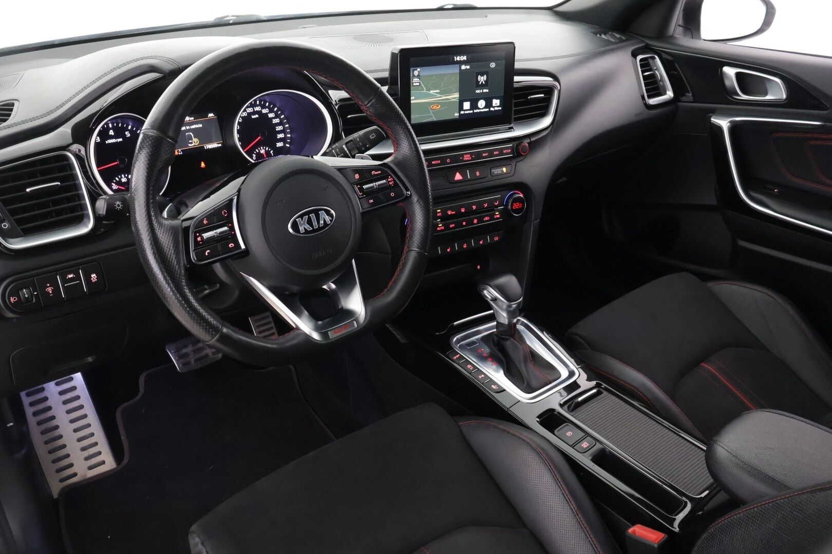 Kia ProCeed 2019 1.6 T-GDI ISG 204hv GT SB DCT A/T *Vakkari / Nahka-Alcantara / Sporttipenkit / Peruutuskamera / Navigointijärjestelmä* - *Suomi-auto / GT / Särmä huoltohistoria / Kahdet renkaat vanteineen*
