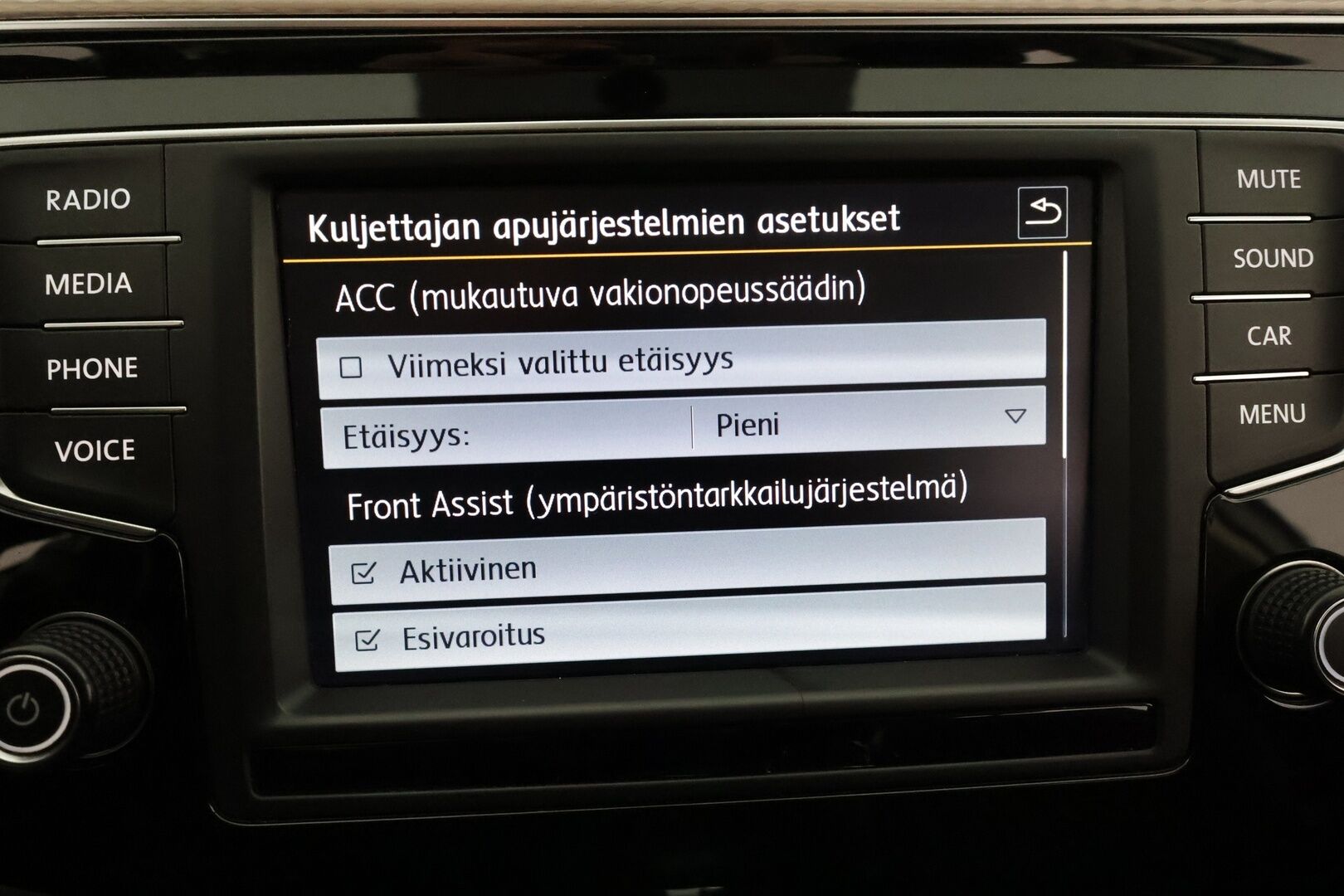 Volkswagen Passat 2016 Variant Comfortline 1,4 TSI 110 kW (150 hv) ACT DSG-aut. **Adapt.Vakkari / LED-valot / P.Kamera / Apple&Android** - 3-Alueinen AC / 2x Renkaat 