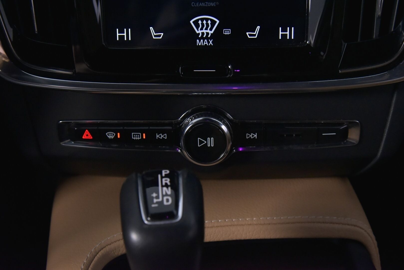 Volvo V90 2019 D3 AWD Business Inscription aut - Webasto | ACC | Pilot Assist | Koukku | Konjakkinahat | High.Performance Audio | KeyLess