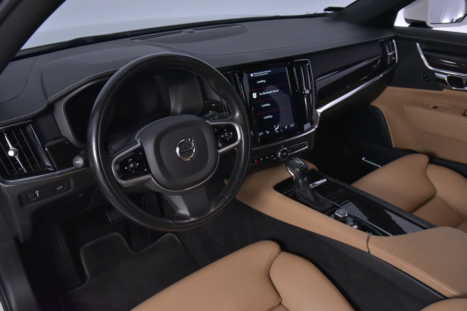 Volvo V90 2019 D3 AWD Business Inscription aut - Webasto | ACC | Pilot Assist | Koukku | Konjakkinahat | High.Performance Audio | KeyLess