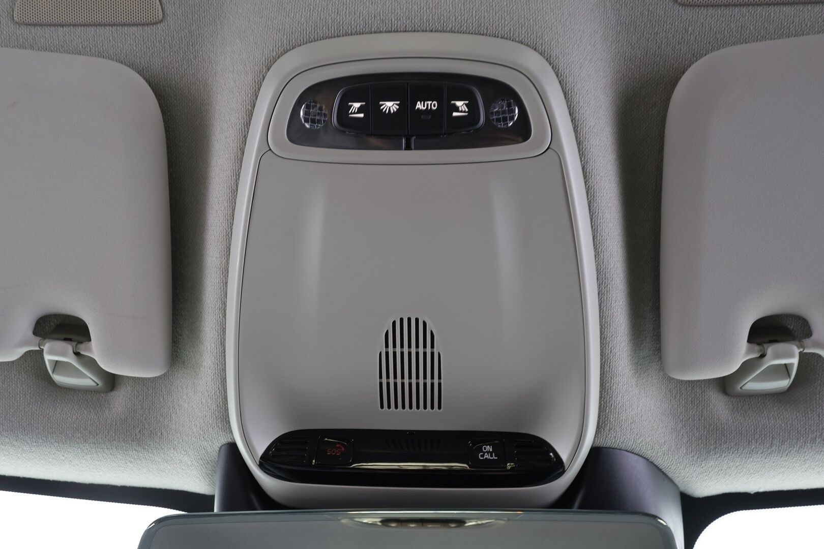 Volvo XC40 2019 D3 Business aut * Webasto / Koukku / ACC / LED / P.Kamera / Kaistavahti / Navi * - Suomi-auto / Kahdet renkaat aluvanteilla - HULLUT AVAJAISHULINAT KORKOTARJOUS 3,29 %