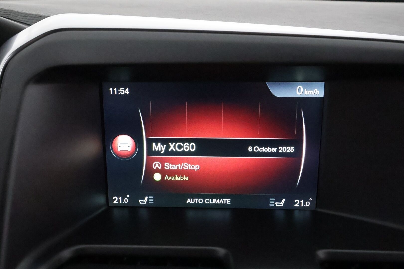 Volvo XC60 2016 D4 Ocean Race aut *Vakkari / Koukku / Webasto / Navi / Sporttinahat / Digimittaristo* - Kahdet renkaat aluvanteilla - HULLU BLACKWEEK KORKOTARJOUS 2,49%