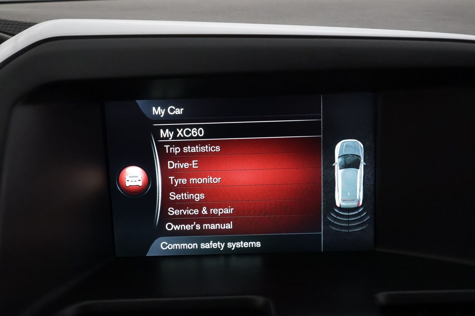 Volvo XC60 2016 D4 Ocean Race aut *Vakkari / Koukku / Webasto / Navi / Sporttinahat / Digimittaristo* - Kahdet renkaat aluvanteilla - HULLU BLACKWEEK KORKOTARJOUS 2,49%