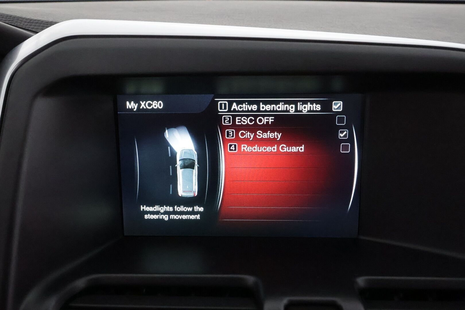 Volvo XC60 2016 D4 Ocean Race aut *Vakkari / Koukku / Webasto / Navi / Sporttinahat / Digimittaristo* - Kahdet renkaat aluvanteilla - HULLU BLACKWEEK KORKOTARJOUS 2,49%