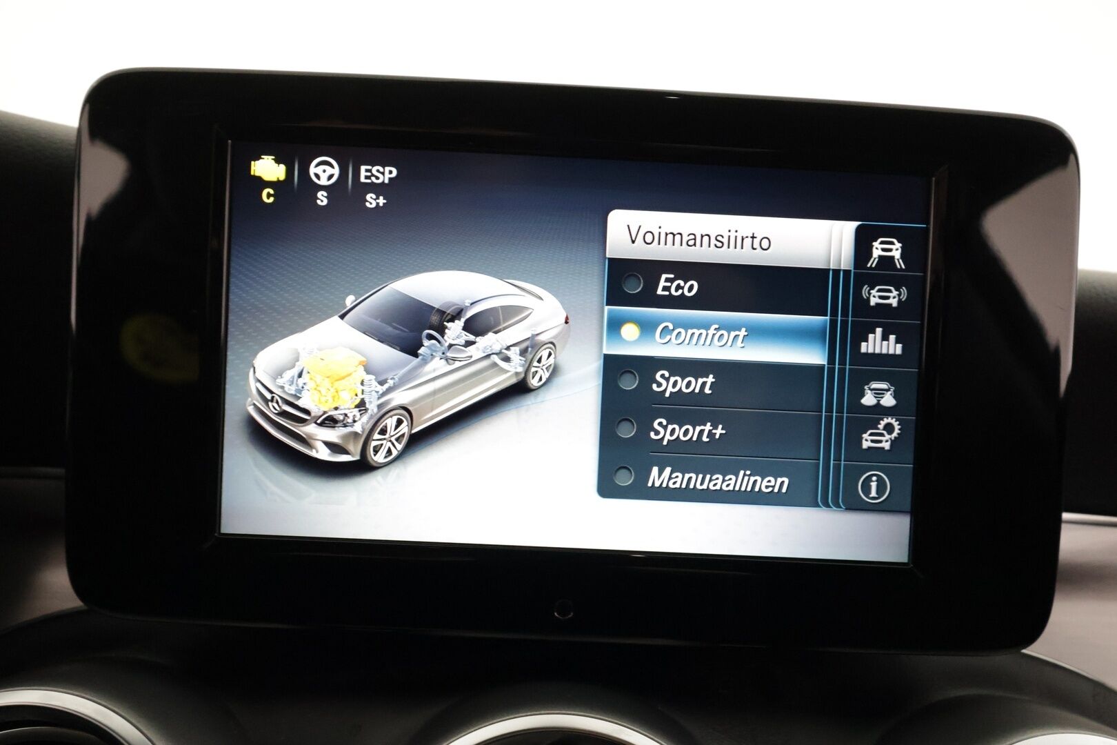 Mercedes-Benz C 2019 400 4Matic A Coupe AMG - | Burmester | Facelift | Designo erikoisväri | P.kamera | Sporttipenkit | Apple & Android | LED | Nahka-alcantara | Merkkihuollot | 2x renkaat |