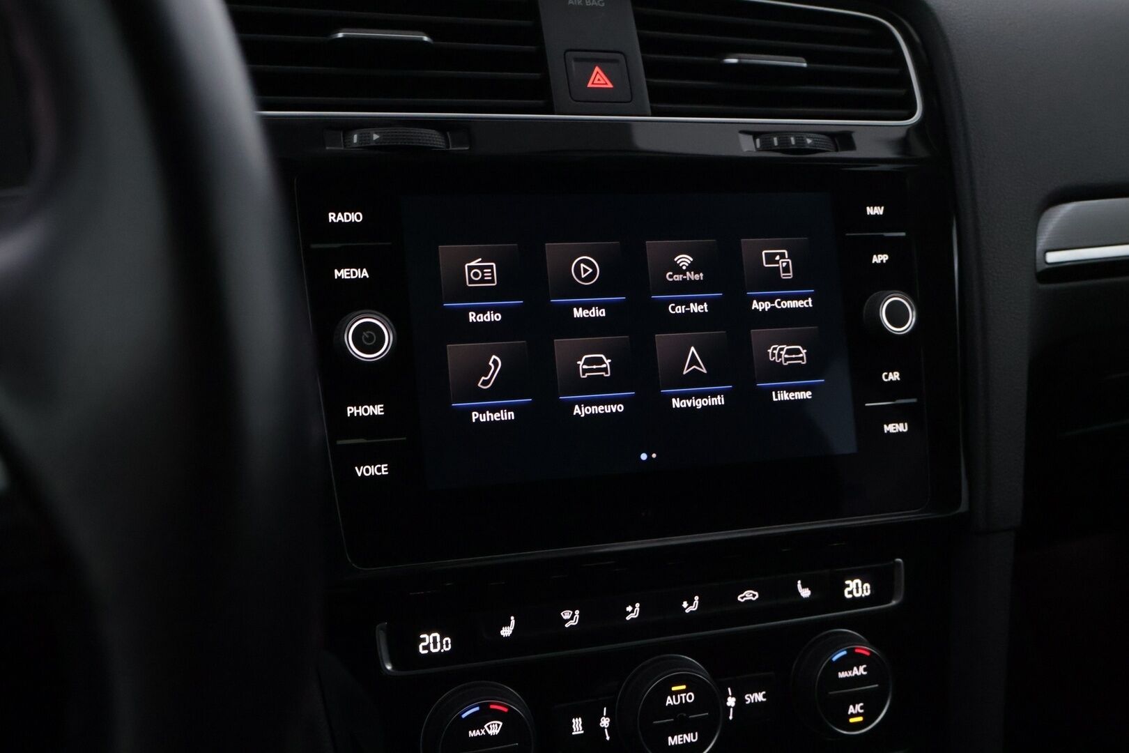 Volkswagen Golf 2019 Variant Highline 2,0 TDI SCR 110 kW (150 hv) DSG *ACC / Koukku / Navi / Webasto / Digimittaristo / P.kamera / Led* - Pieni ruokainen! / Jakopää vaihdettu 159tkm 05.2025! - Osta nyt, maksa vasta ensi vuonna