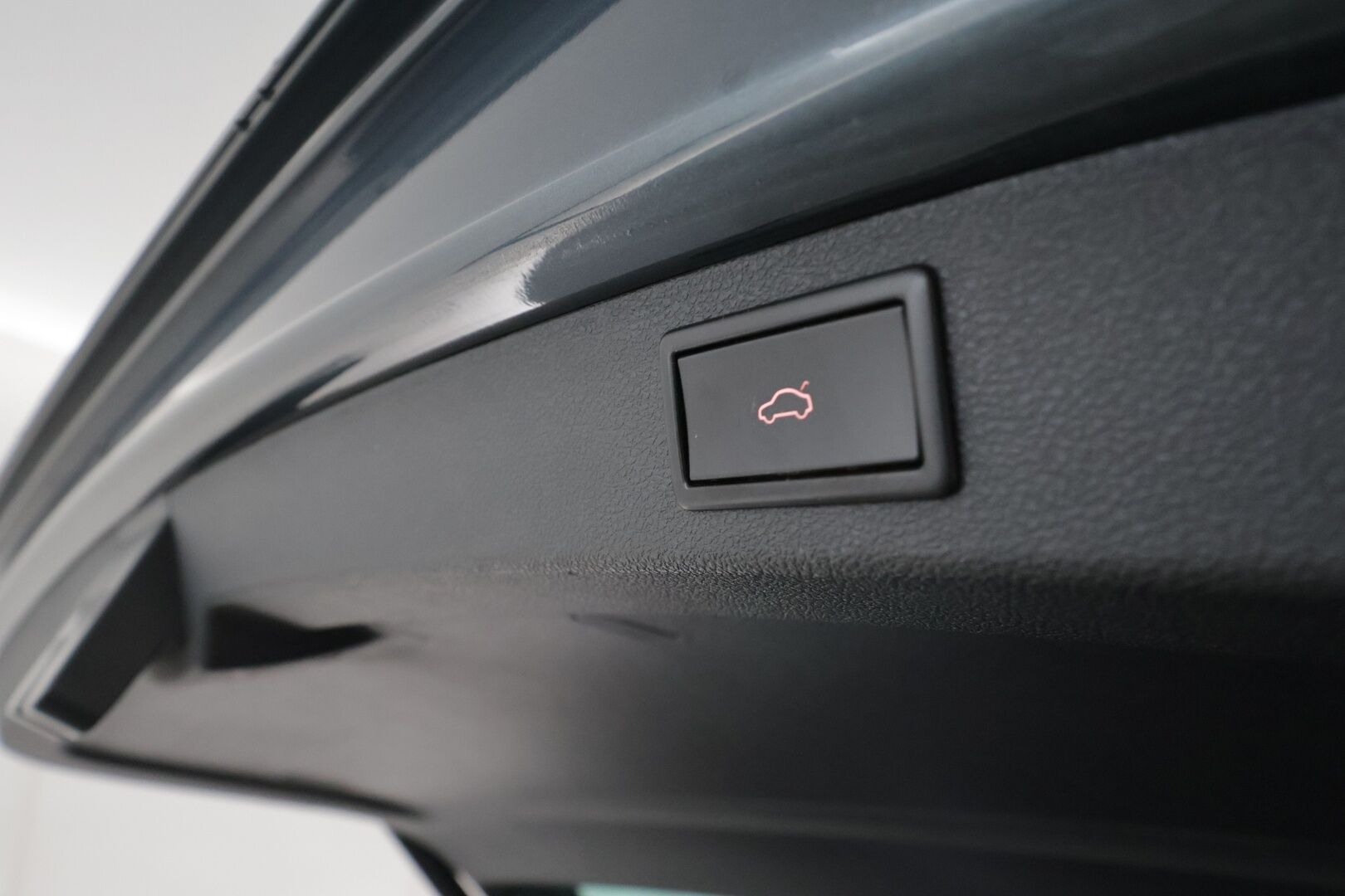 Skoda Kodiaq 2019 2,0 TDI 190 4x4 SportLine DSG Autom **Muistipenkki / Webasto / Koukku / 360° Kamera / Adapt.Vakkari / Canton** - LED-valot / Digimittaristo /  Navi / Kaistavahti / Nahka-Alcantara / KeylessGO / 2x Renkaat