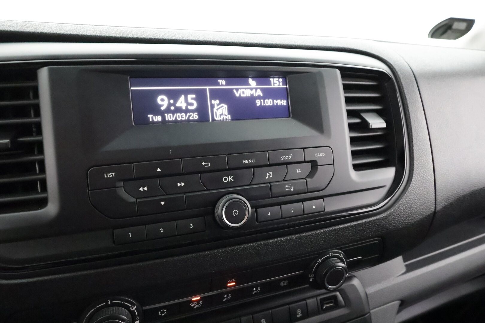 Peugeot Expert 2019 BlueHDi 120 XL 4x4 * Vakkari / Koukku / Webasto / LED-Lisävalo / P.Kamera * - Kahdet Renkaat / Suomi-auto