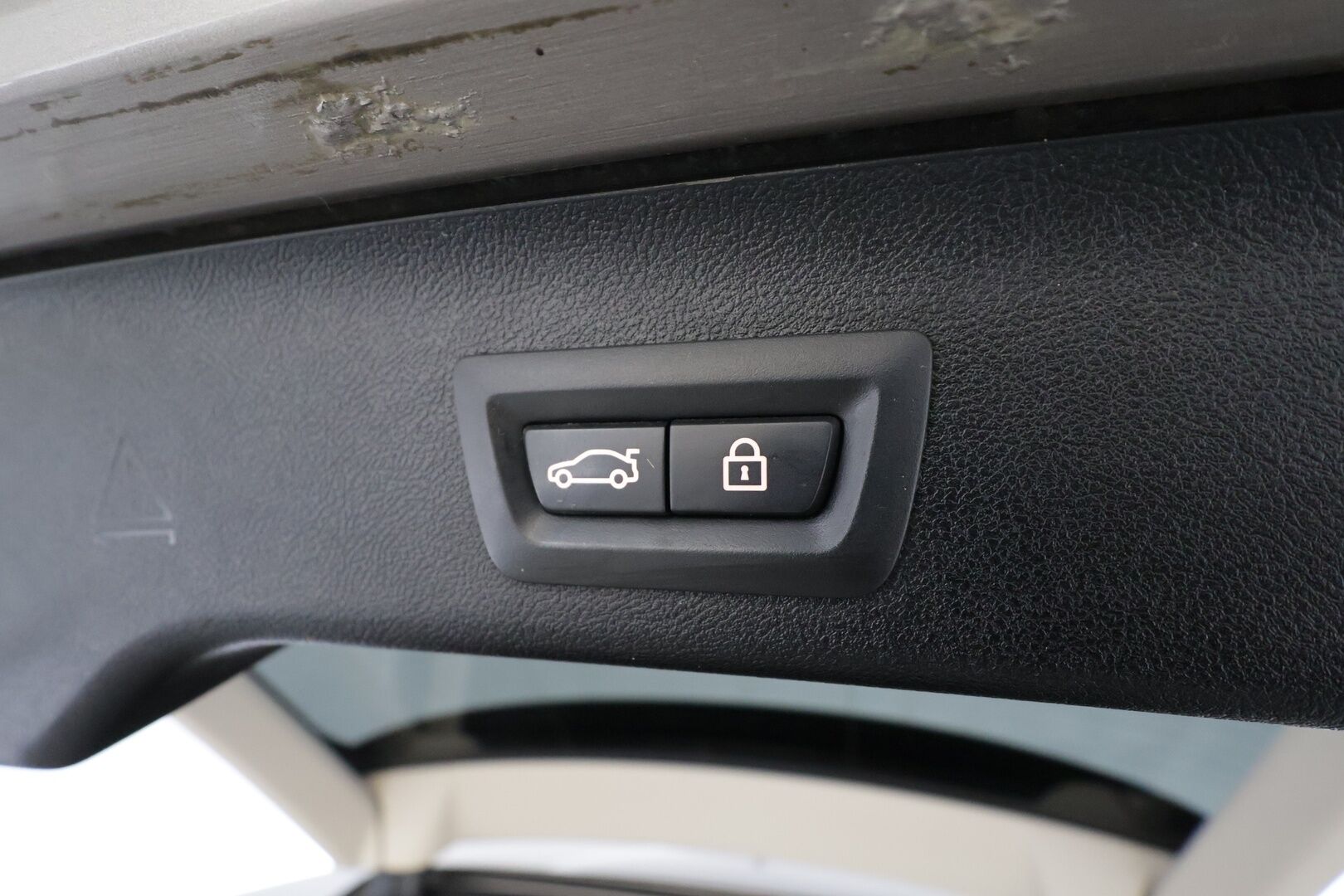 BMW 530 2017 G31 Touring 530d A xDrive Business Comfort * H&K / Panorama / ACC / Adapt.LED / 360° / Sisätilanlämmitin / Navi * - Koukku / HUD / Hierovat&Ilmastoidut Sportnahat Muistilla / Kahdet renkaat / Merkkihuollot - HULLUT BLACKWEEK JATKOT - KORKOTARJOUS 2,49%