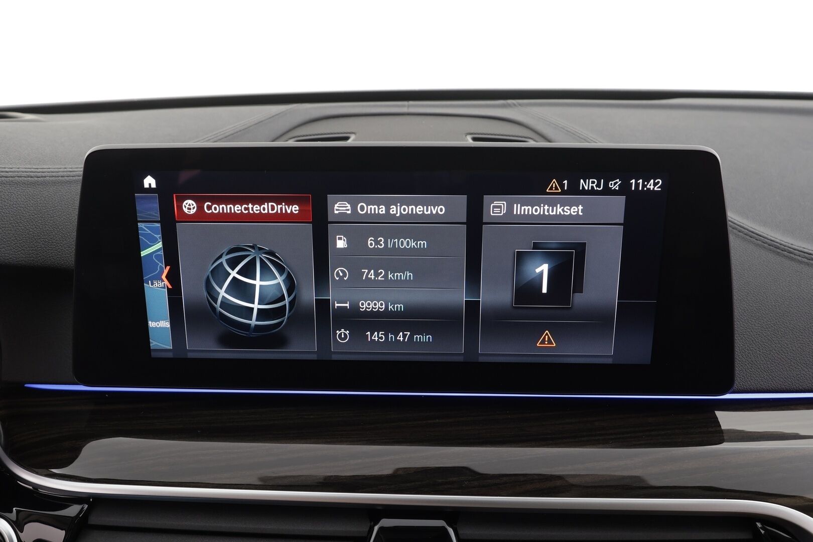 BMW 530 2017 G31 Touring 530d A xDrive Business Comfort * H&K / Panorama / ACC / Adapt.LED / 360° / Sisätilanlämmitin / Navi * - Koukku / HUD / Hierovat&Ilmastoidut Sportnahat Muistilla / Kahdet renkaat / Merkkihuollot - HULLUT BLACKWEEK JATKOT - KORKOTARJOUS 2,49%