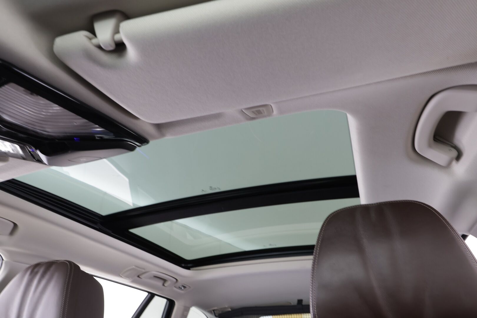 BMW 530 2017 G31 Touring 530d A xDrive Business Comfort * H&K / Panorama / ACC / Adapt.LED / 360° / Sisätilanlämmitin / Navi * - Koukku / HUD / Hierovat&Ilmastoidut Sportnahat Muistilla / Kahdet renkaat / Merkkihuollot - HULLUT BLACKWEEK JATKOT - KORKOTARJOUS 2,49%