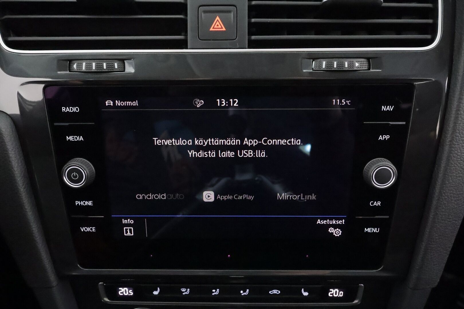 Volkswagen Golf 2019 Variant Alltrack 2,0 TDI SCR 110 kW (150 hv) 4MOTION DSG * ACC / Webasto / Koukku / P.tutkat / LED* - Kahdet renkaat