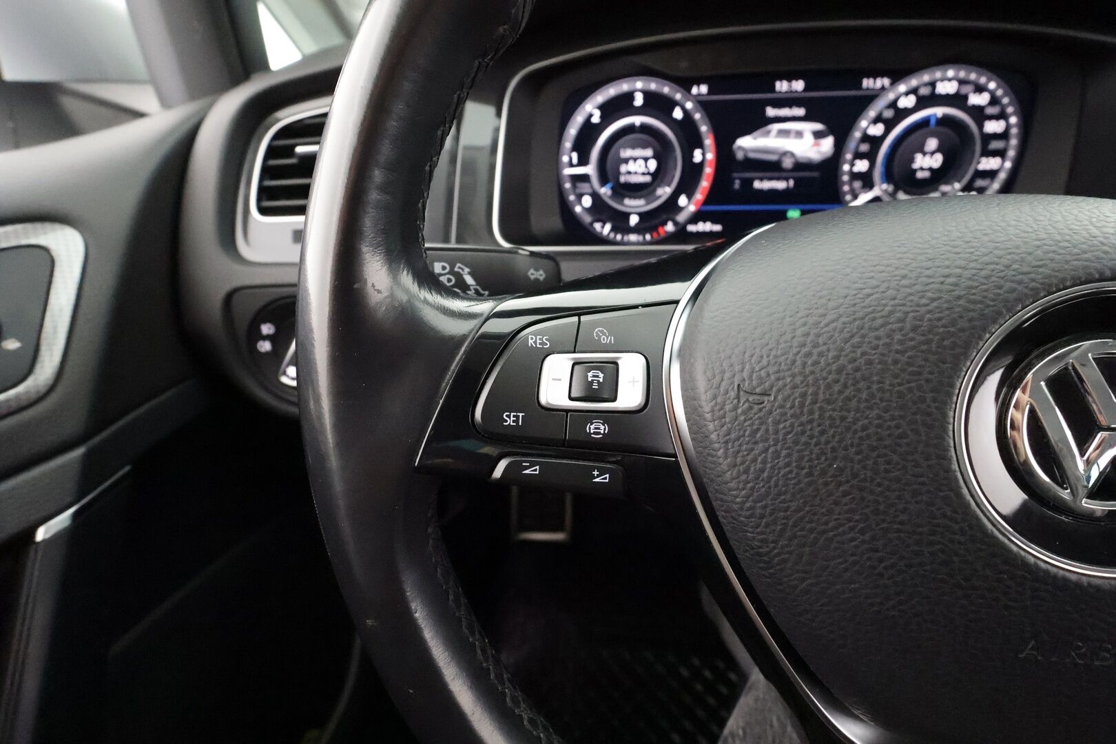 Volkswagen Golf 2019 Variant Alltrack 2,0 TDI SCR 110 kW (150 hv) 4MOTION DSG * ACC / Webasto / Koukku / P.tutkat / LED* - Kahdet renkaat