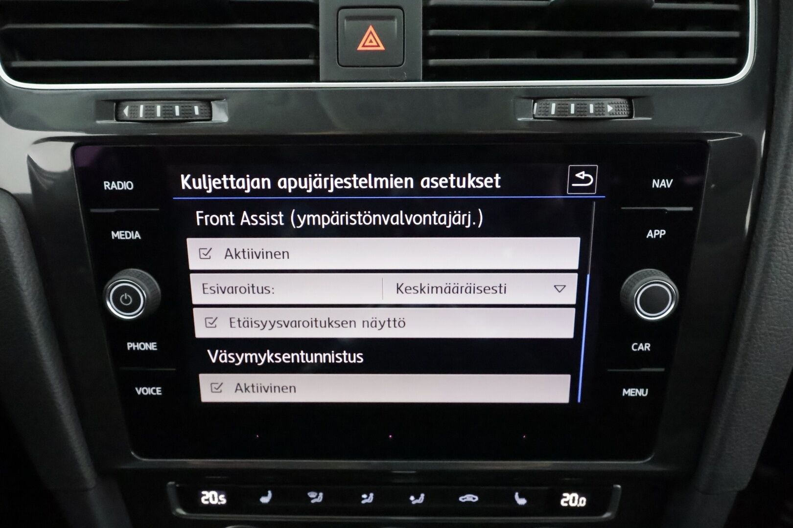 Volkswagen Golf 2019 Variant Alltrack 2,0 TDI SCR 110 kW (150 hv) 4MOTION DSG * ACC / Webasto / Koukku / P.tutkat / LED* - Kahdet renkaat