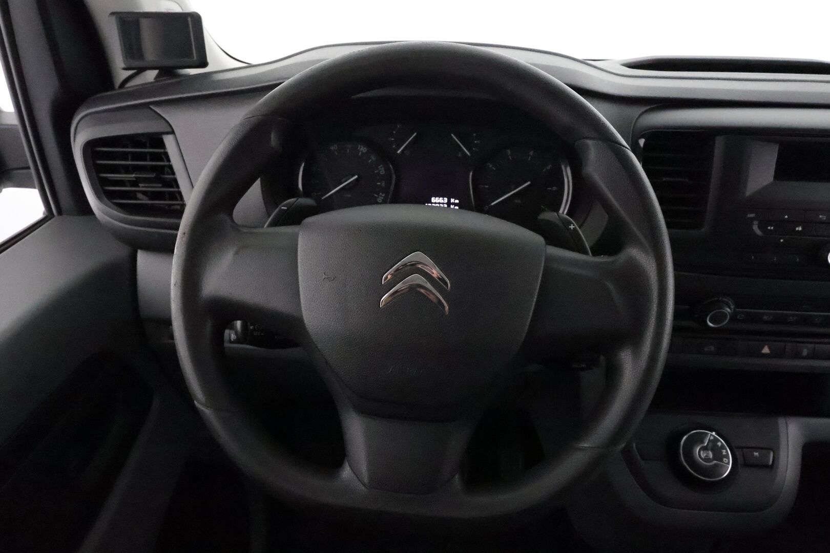 Citroen Jumpy 2019 BlueHDi 180 XL Automaatti *Webasto / Koukku / Vakkari / P.Kamera / Puolinahat / Bluetooth * - Suomi-auto / Kahdet Renkaat / Jakopää tehty 3/2025 / ALV