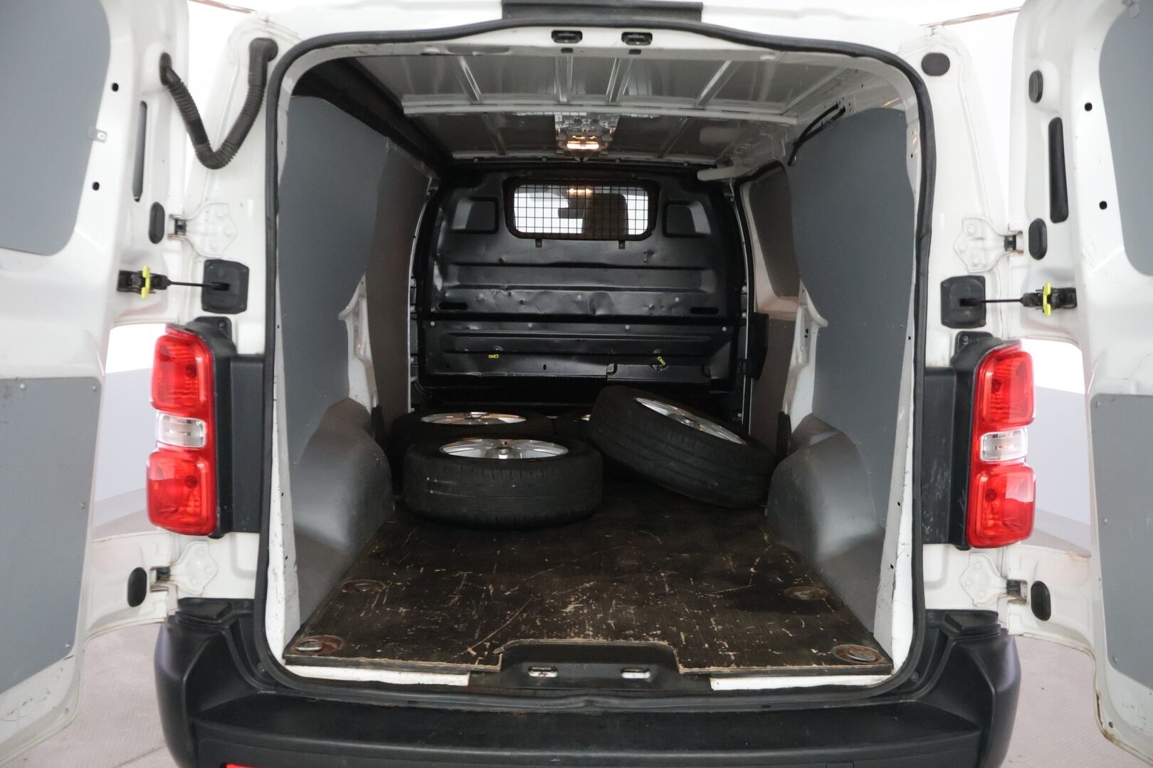 Citroen Jumpy 2019 BlueHDi 180 XL Automaatti