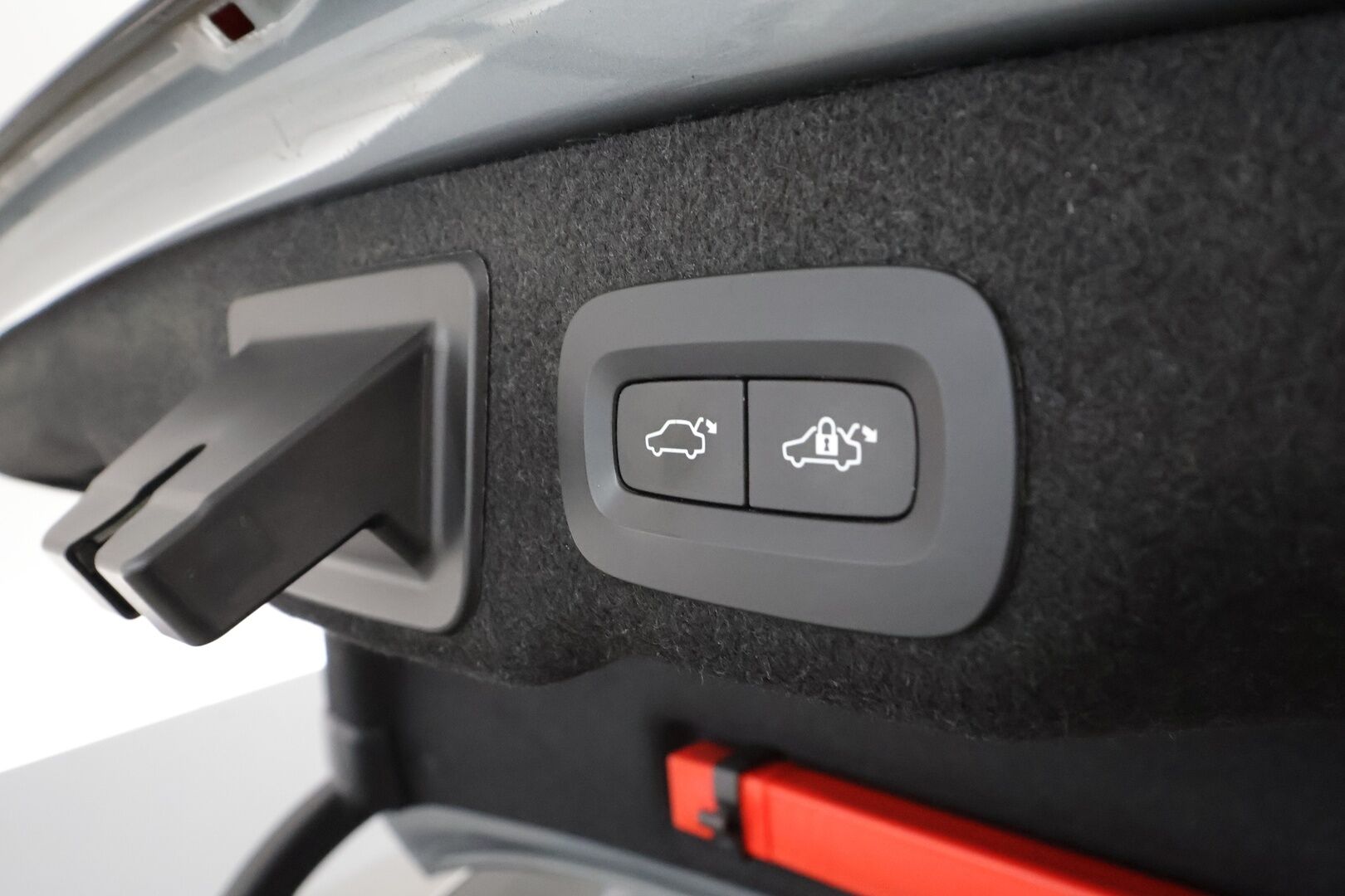 Volvo S90 2019 D5 AWD R-Design aut **Webasto / Adapt.Vakkari / Full-LED / Bowers&Wilkins / Sporttipenkki Muistilla / Navi** - Suomi-auto / P-Kamera / Kaistavahti / KeylessGO / 2x Renkaat 