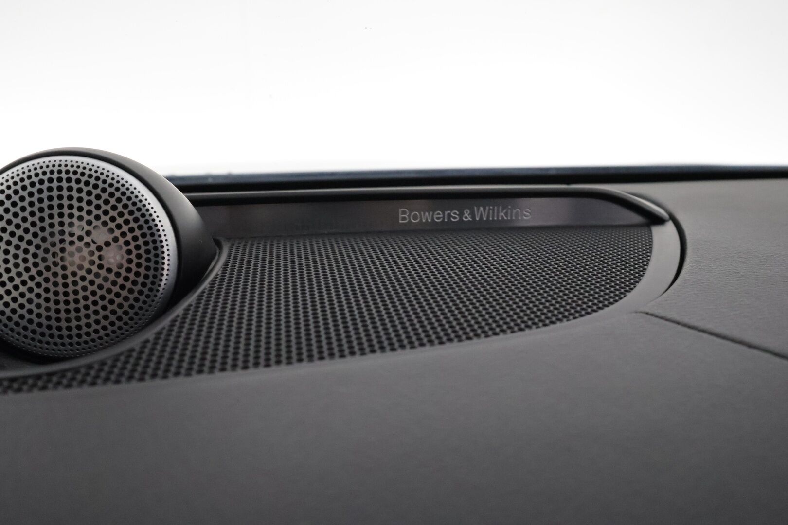 Volvo S90 2019 D5 AWD R-Design aut **Webasto / Adapt.Vakkari / Full-LED / Bowers&Wilkins / Sporttipenkki Muistilla / Navi** - Suomi-auto / P-Kamera / Kaistavahti / KeylessGO / 2x Renkaat 