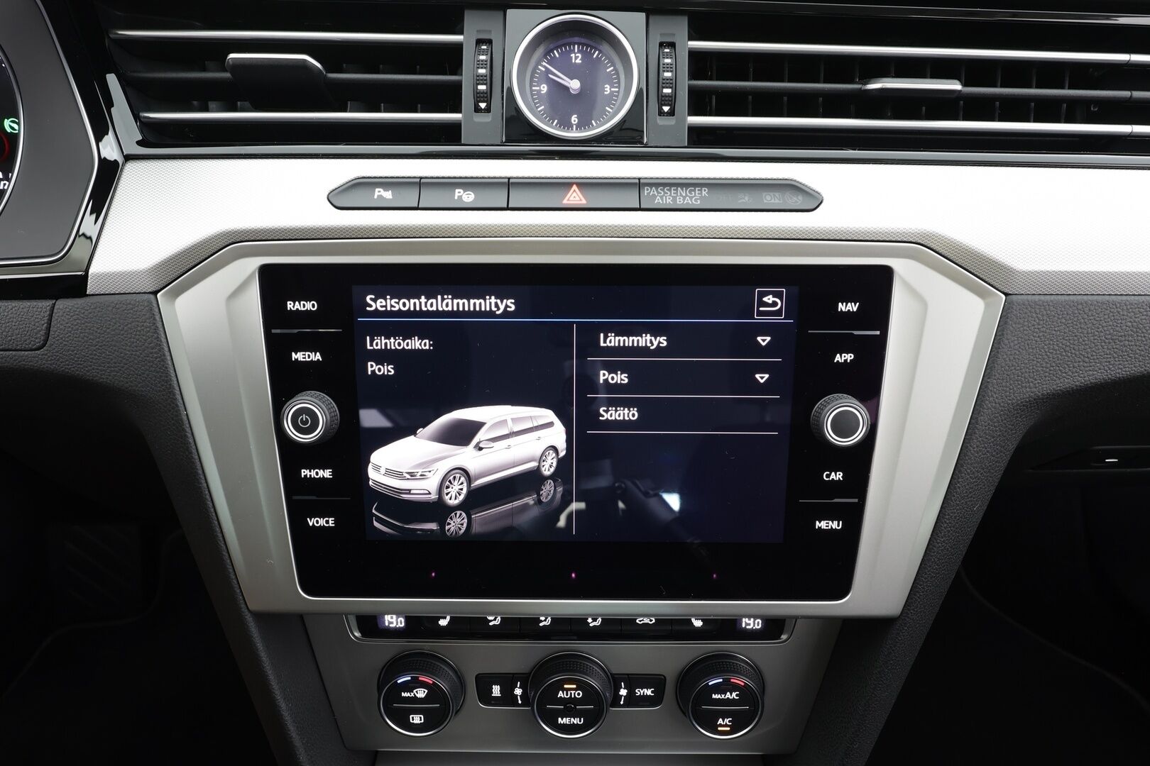Volkswagen Passat 2019 Variant Comfortline 1,5 TSI EVO 110 kW (150 hv) DSG-automaatti - | ACC | Webasto | Koukku | LED | P.tutkat | Bluetooth | Apple&Android | Suomi-auto | Kahdet Renkaat |