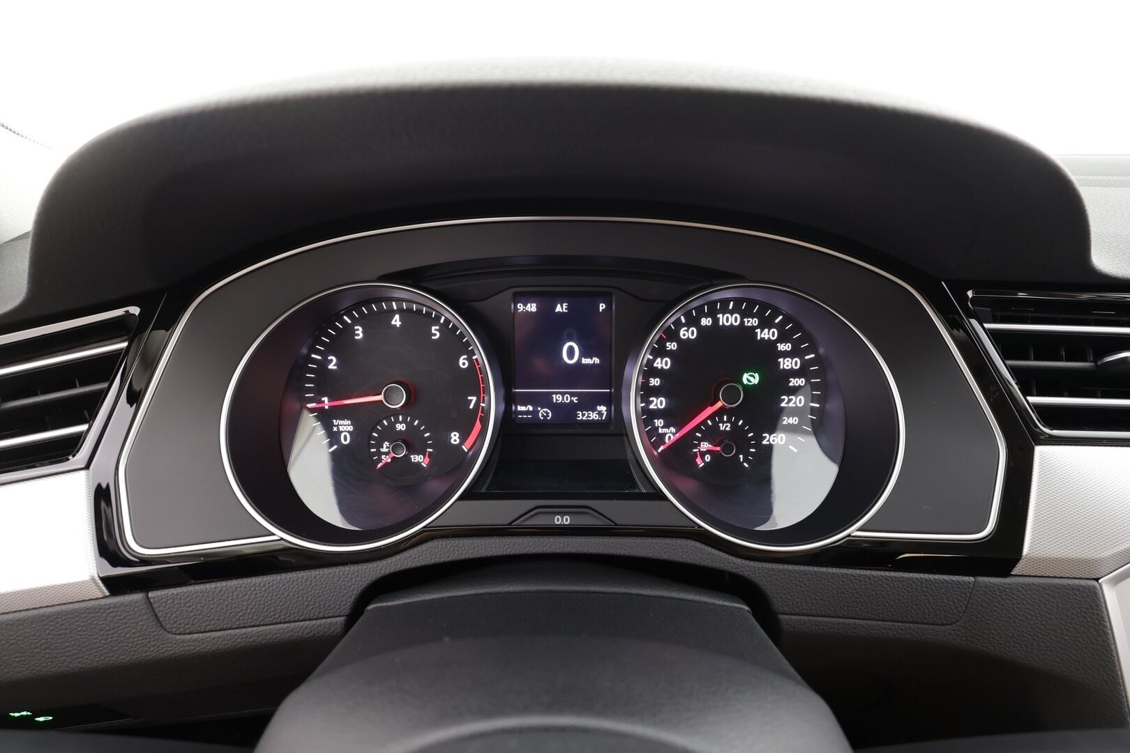 Volkswagen Passat 2019 Variant Comfortline 1,5 TSI EVO 110 kW (150 hv) DSG-automaatti - | ACC | Webasto | Koukku | LED | P.tutkat | Bluetooth | Apple&Android | Suomi-auto | Kahdet Renkaat |