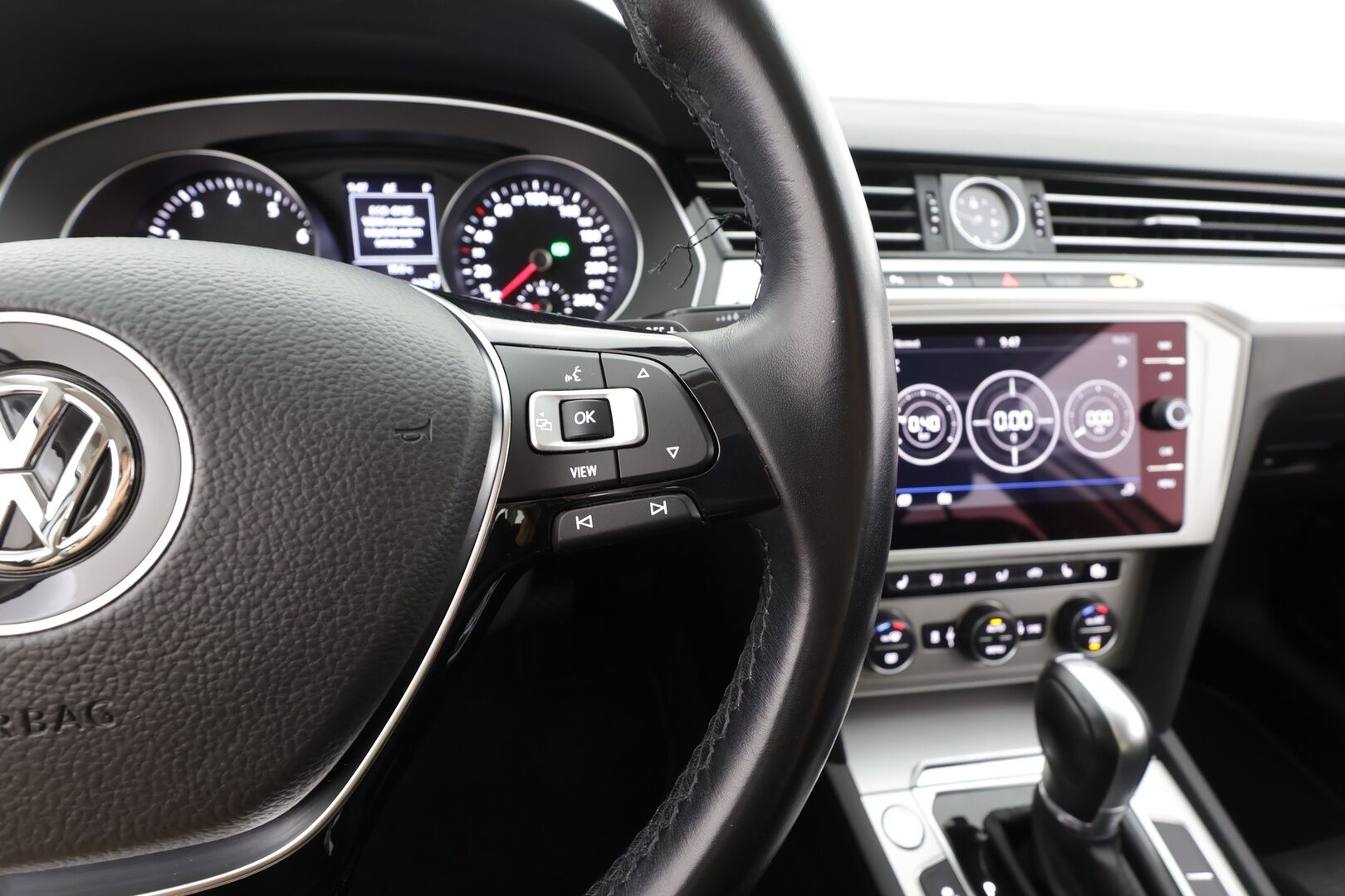 Volkswagen Passat 2019 Variant Comfortline 1,5 TSI EVO 110 kW (150 hv) DSG-automaatti - | ACC | Webasto | Koukku | LED | P.tutkat | Bluetooth | Apple&Android | Suomi-auto | Kahdet Renkaat |