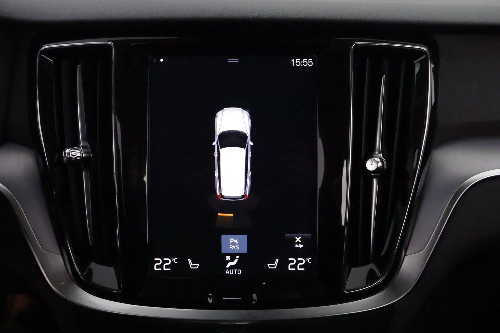Volvo V60 2019 D3 Business aut * Webasto / Merkkihuollot / Vetokoukku / Ratinlämmitys / Adapt.LED / Sähköluukku / Digimittari! - UPEA!