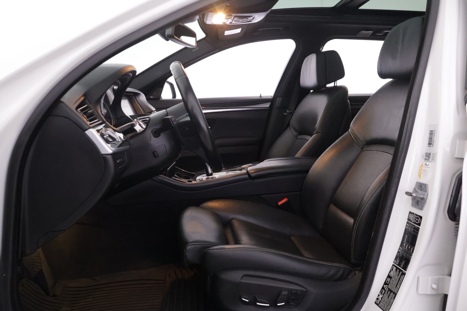BMW 535 2014 F11 Touring 535d A xDrive M Sport *Myydään huutokaupat.com*