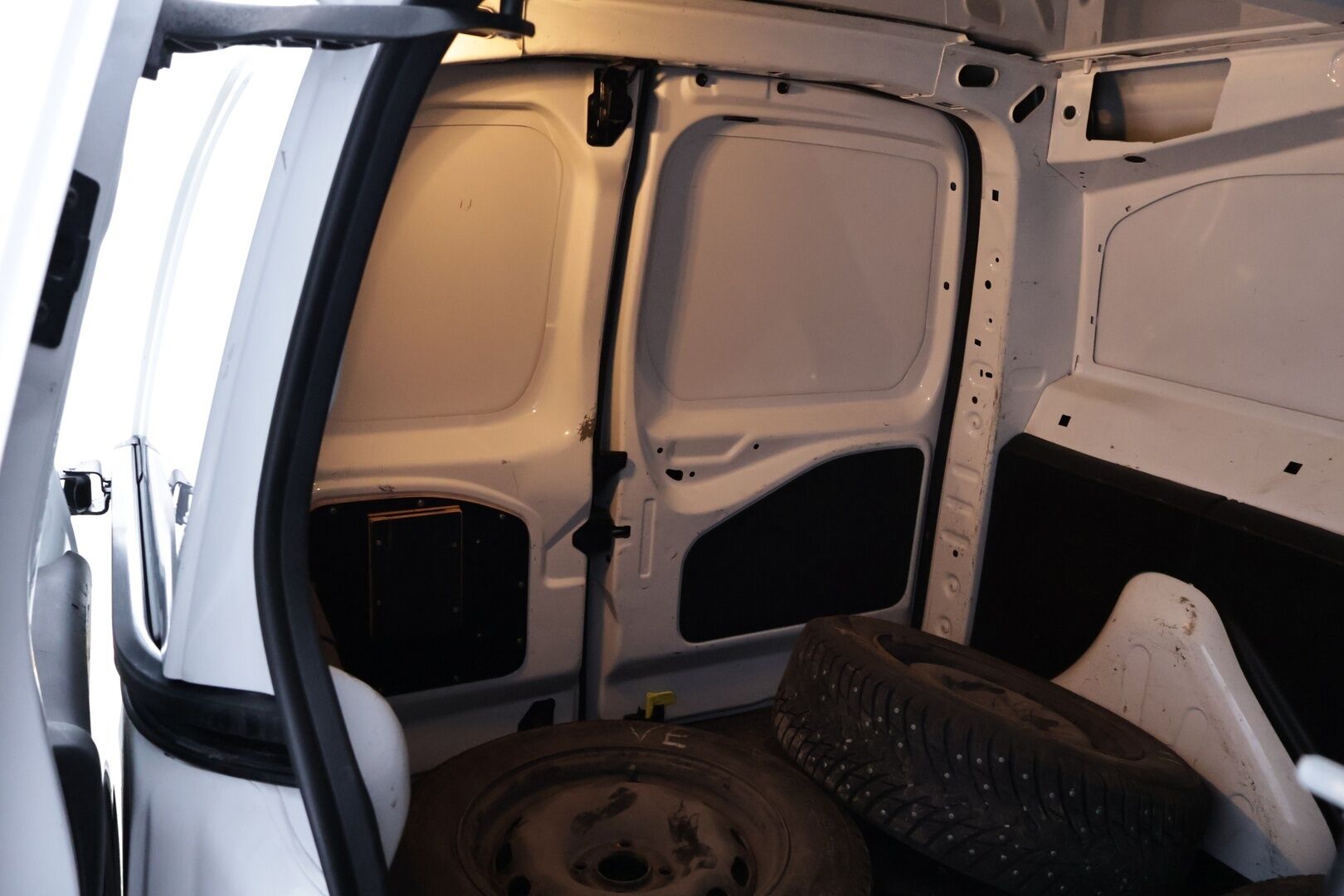 Citroen Berlingo Van 2015 BlueHDi 75 L1 Pro - YritysOutlet - Myydään vain yrityksille - - YritysOutlet - Myydään vain yrityksille