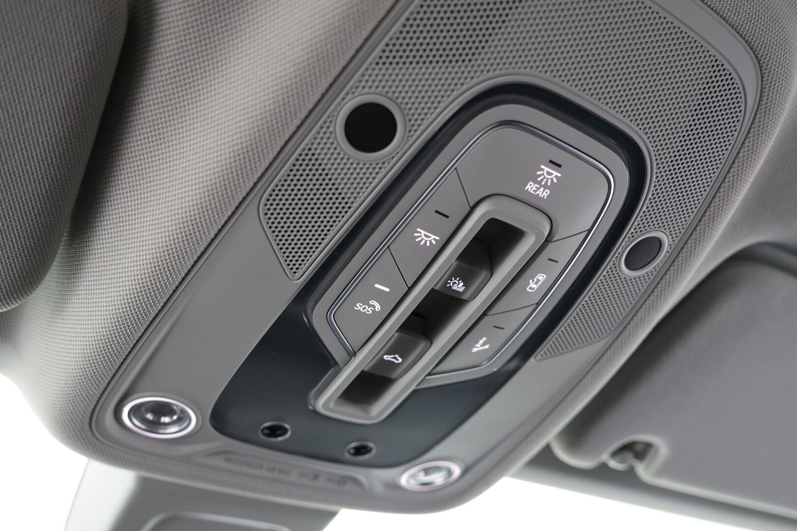 Audi Q7 2016 Business 3,0 V6 TDI 200 kW quattro tiptronic  *360 Kamera / Panoraama / BOSE äänentoisto / Muistipenkit / Ilma-alusta / 7.paik* - *360 Kamera / Panoraama / BOSE äänentoisto / Muistipenkit / Ilma-alusta / 7.paik* - HULLUT AVAJAISHULINAT KORKOTARJOUS 3,29 %