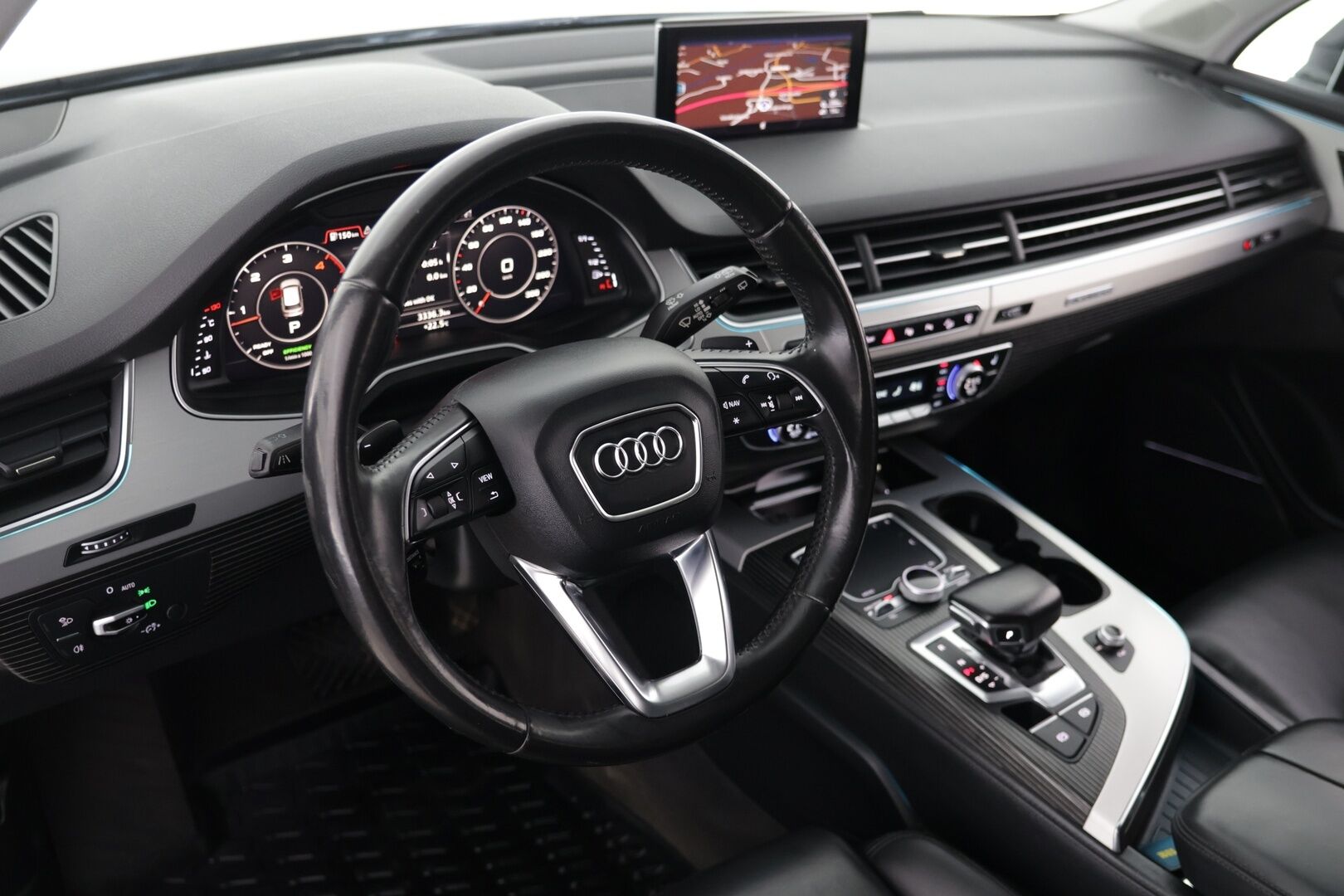 Audi Q7 2016 Business 3,0 V6 TDI 200 kW quattro tiptronic  *360 Kamera / Panoraama / BOSE äänentoisto / Muistipenkit / Ilma-alusta / 7.paik* - *360 Kamera / Panoraama / BOSE äänentoisto / Muistipenkit / Ilma-alusta / 7.paik*