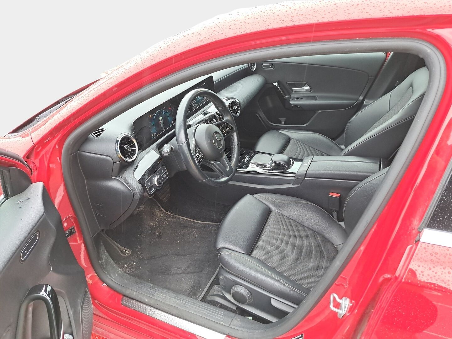 Mercedes-Benz A 2019 180 d A Business Style - Suomiauto | LED High Perf | Peruutuskamera | Puolinahkasisusta | Sporttipenkit | Vakkari | Siisti yksilö!