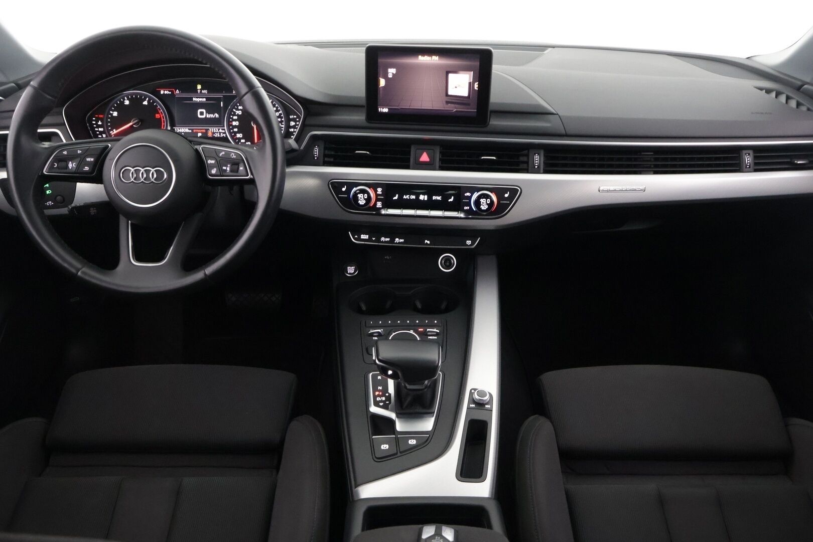 Audi A5 2019 Sportback Business Sport Comfort Edition 40 TDI 140 kW quattro S tronic *Koukku / Webasto / Tutkat / LED / Sähkökontti* - *Suomi-auto / 2x renkaat ja vanteet / Jakohihna vaihdettu 2025* - Osta nyt, maksa vasta ensi vuonna