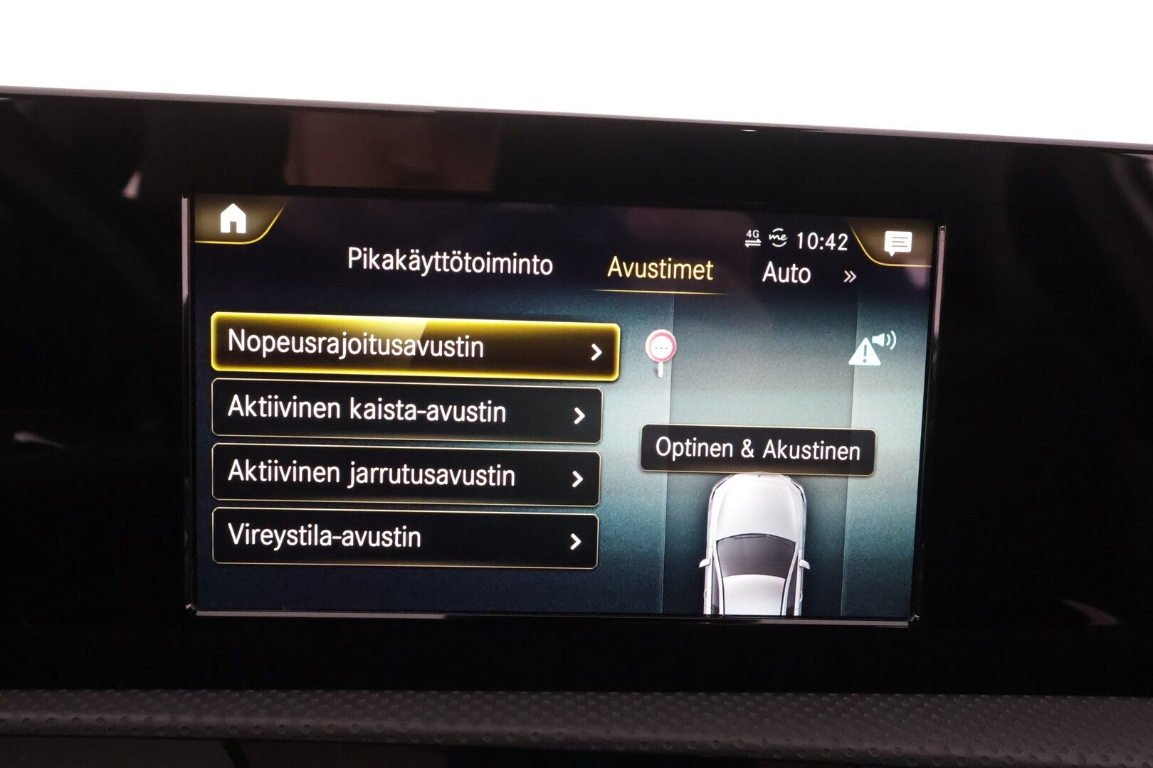 Mercedes-Benz A 2019 180 A Business AMG - | Sporttipenkit | Nahka-alcantara | P.kamera | Navi | LED | Lane Assist | Act. Brake Assist | Dynamic select | Lohko+sisähaara | 2x renkaat aluin | 