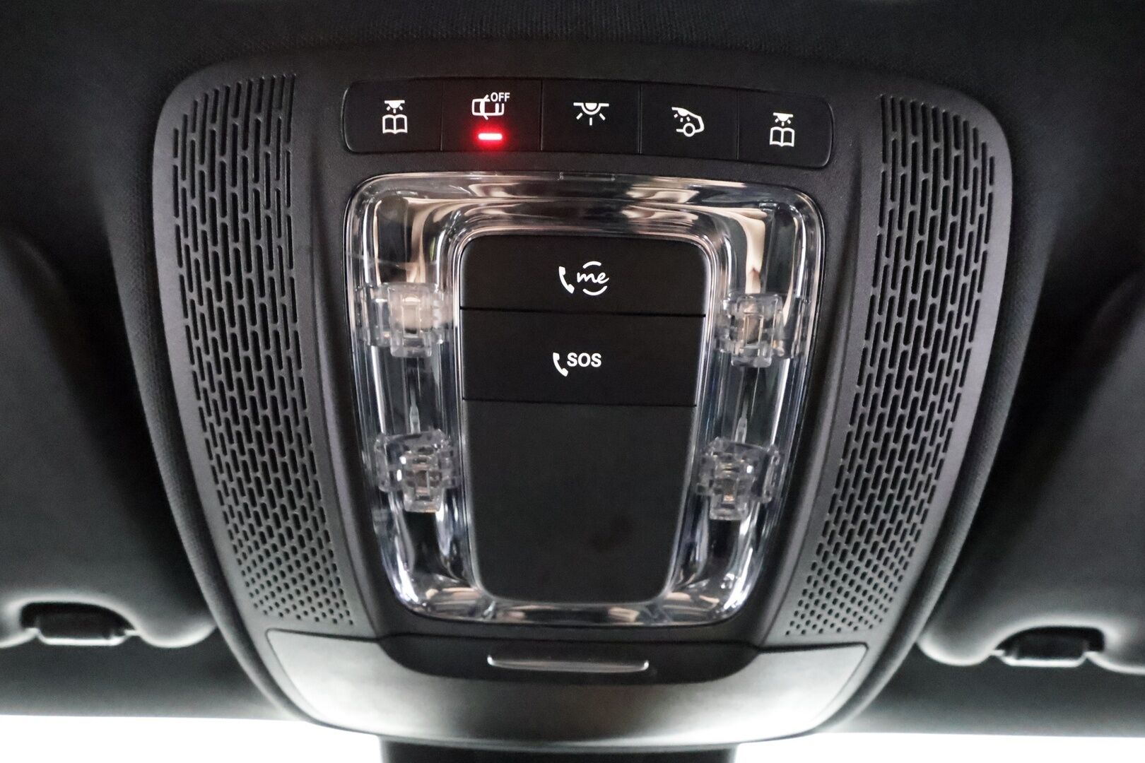 Mercedes-Benz A 2019 180 A Business AMG - | Sporttipenkit | Nahka-alcantara | P.kamera | Navi | LED | Lane Assist | Act. Brake Assist | Dynamic select | Lohko+sisähaara | 2x renkaat aluin | 