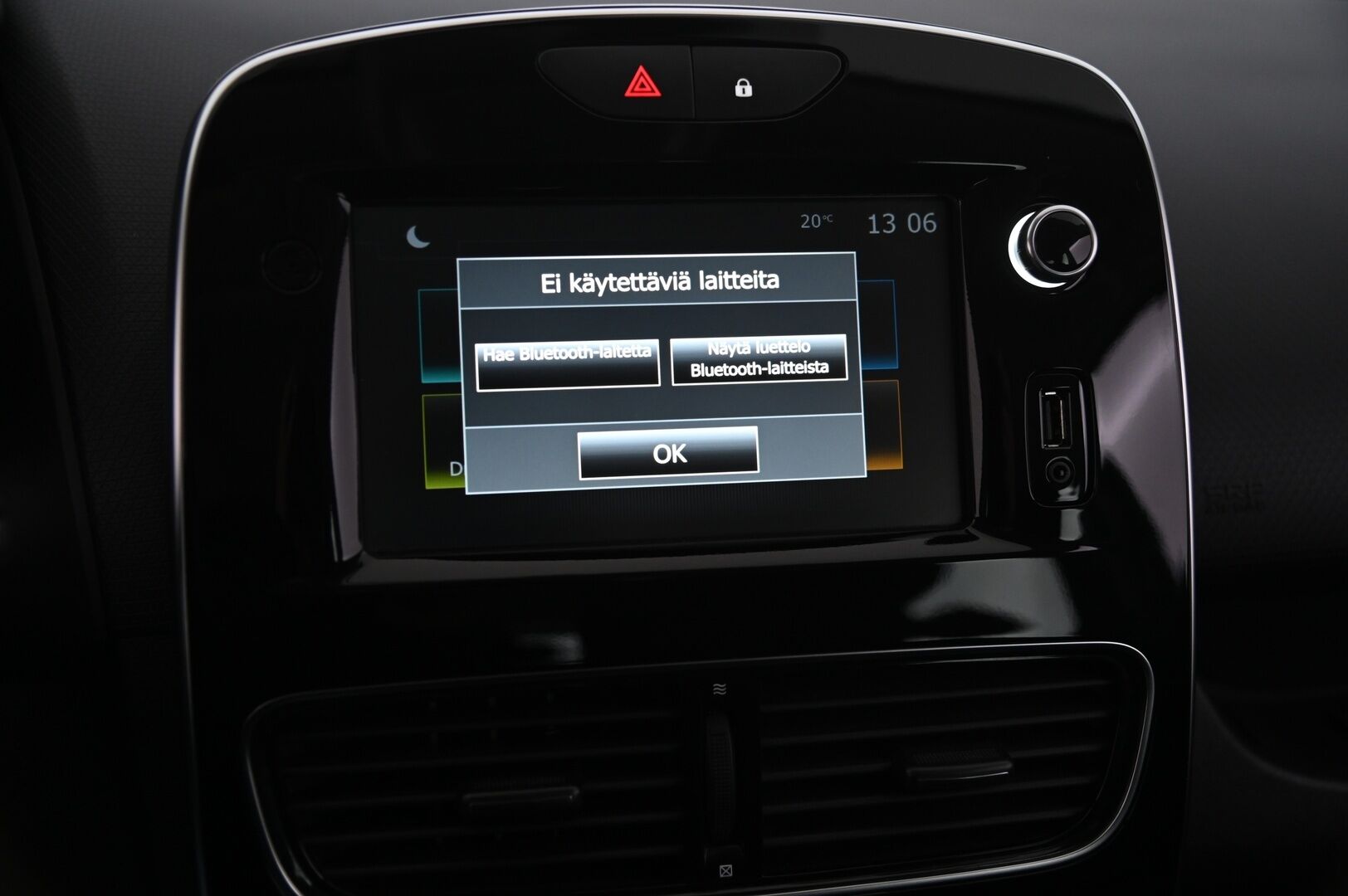 Renault Clio 2019 TCe 90 Fête - Bass Reflex | Koukku | Vakionopeudensäädin | 2x Renkaat&Vanteet | 1- Omisteinen | Suomi-auto | Bluetooth | 2x Avain 