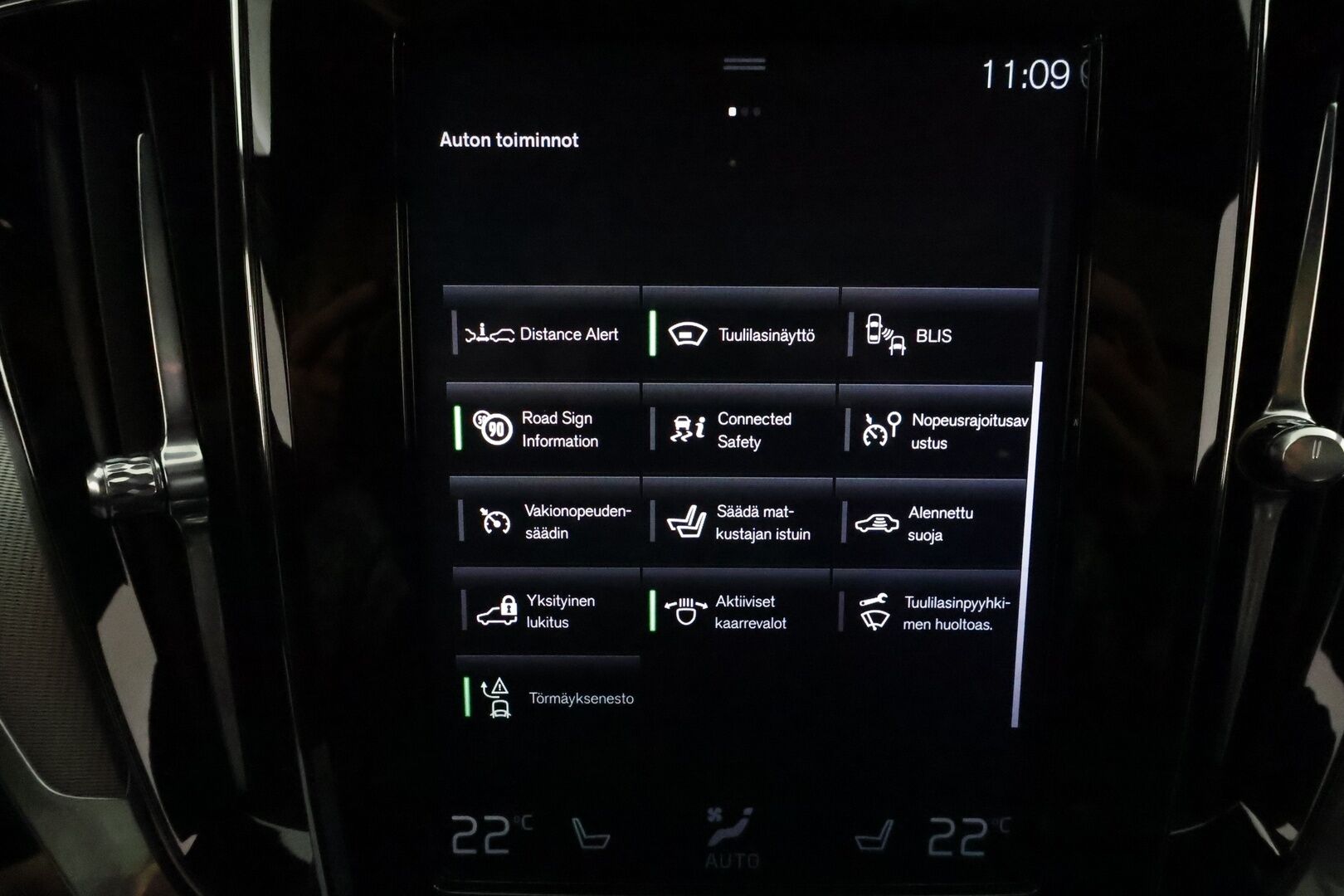 Volvo V60 2019 T8 AWD R-Design aut **Adapt.vakkari / H&K / 360° / Muistipenkit / Koukku / Webasto / Full LED / Panorama / HUD** - Suomi-auto / Merkkihuollettu / Kahdet renkaat aluvanteilla / Penkinlämmittimet takana / Ratinlämmitin / Sportti puolinahat / BLIS