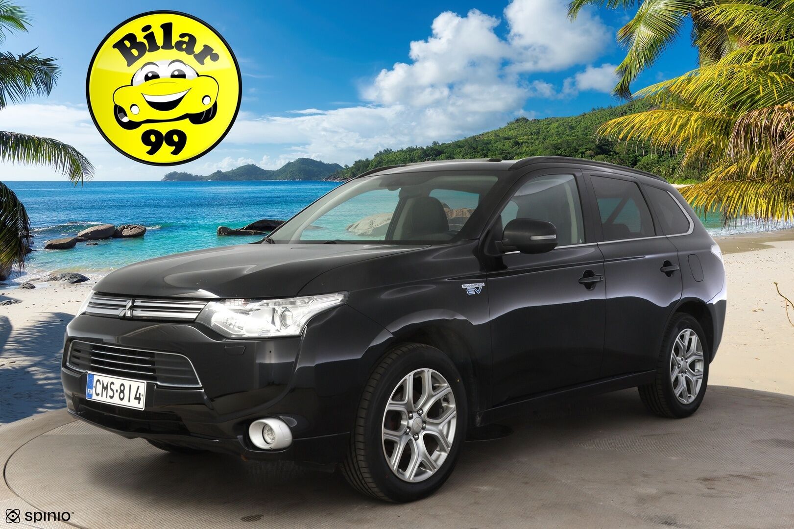Mitsubishi Outlander PHEV 2014 Instyle Navi 4WD 5P * Nahat / Panoraama / Navi / Peruutuskamera / Rockford Premium Audio / Keylessgo * - * Juuri katsastettu / Hyvillä varusteilla  * 
