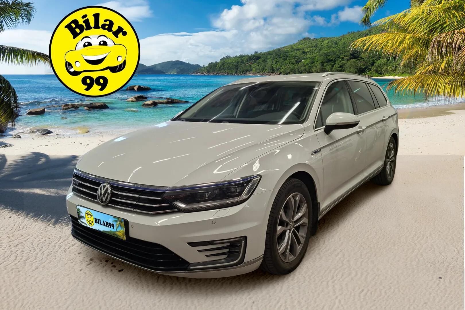 Volkswagen Passat 2016 Variant GTE Plug-In Hybrid 160 kW (218 hv) DSG  * Webasto / ACC / Dynaudio / Koukku / P.kamera & tutkat / Sporttipenkit * - HULLUT AVAJAISHULINAT KORKOTARJOUS 3,29 %