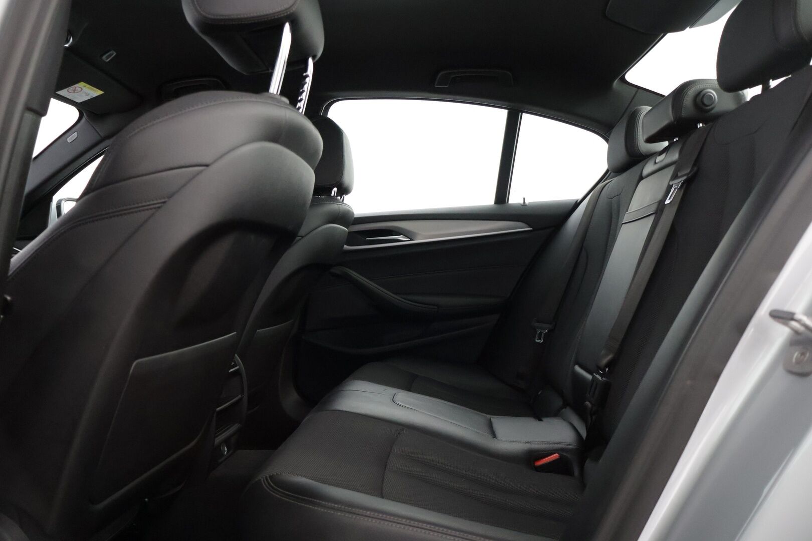 BMW 530 2019 G30 Sedan 530e A Charged Edition sportline * M-Sport Ratti / Hifit / Sport penkit / Proffa Navi * - * Suomi-auto / Fiksu huoltohistoria / Hyvin pidetty *