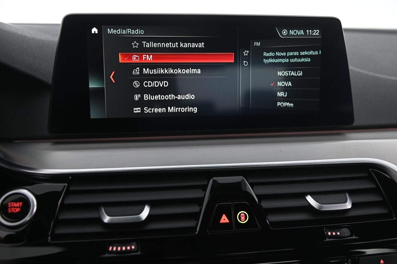 BMW 530 2019 G30 Sedan 530e A Charged Edition*M-Sport Ratti / Hifit / Sport penkit / Koukku / Navi*
