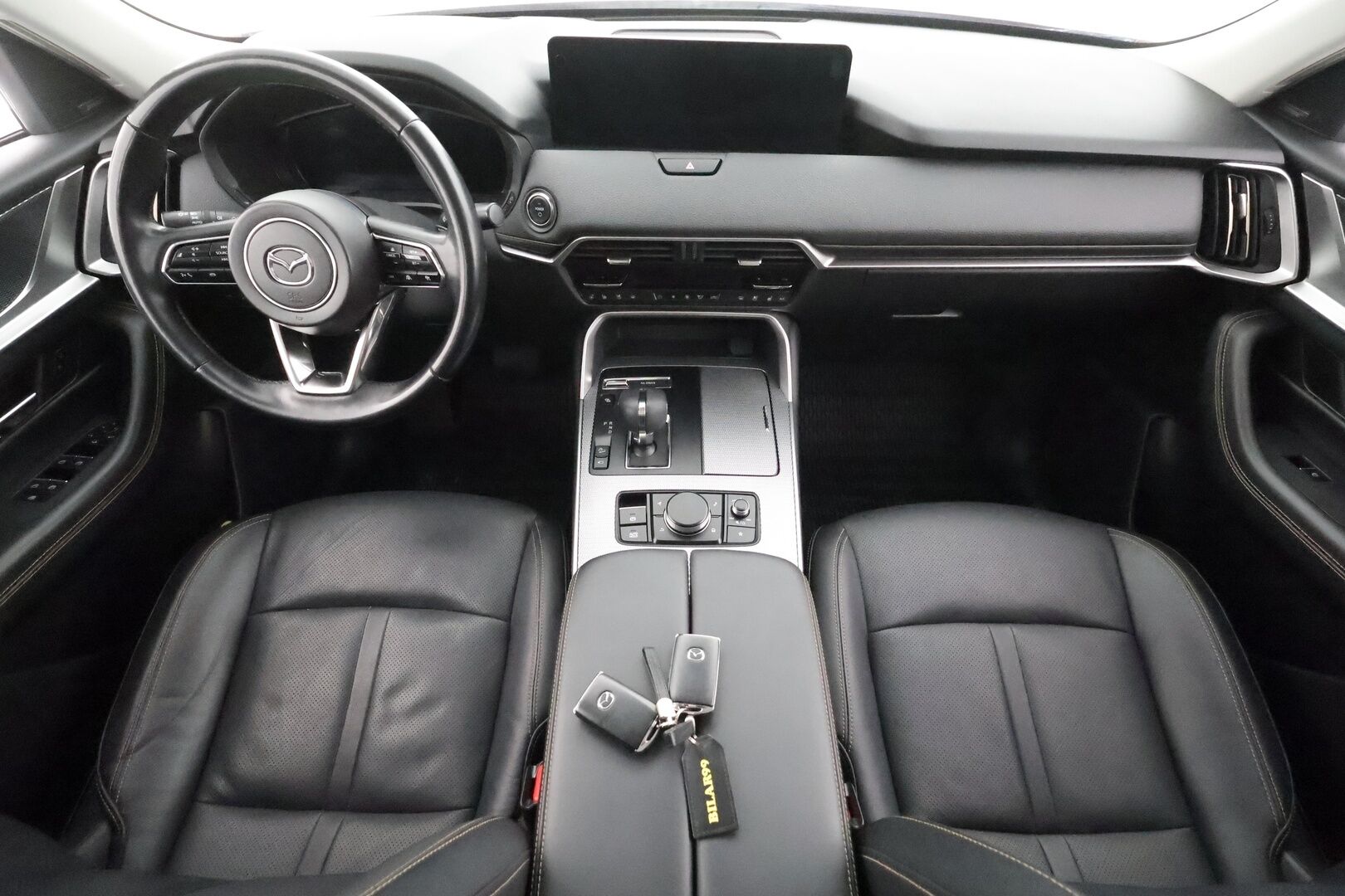 Mazda CX-60 2023 2.5 PHEV 8AT AWD Exclusive-Line Comfort * HUD / Bose / ACC / 360 / Ilmastoitu Muistipenkki / LED / Navi / Keyless * - Suomi-auto / 2x Latauskaapelit / Kahdet renkaat aluvanteilla