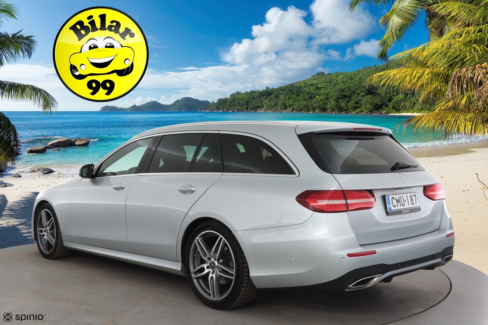 Mercedes-Benz E 2017 200 T A AMG * Vakkari / P.kamera / Lohko+Sisä / Widescreen / Sporttipenkit / Sähköluukku / Navi * - Kahdet renkaat aluvanteilla / Merkkihuollettu