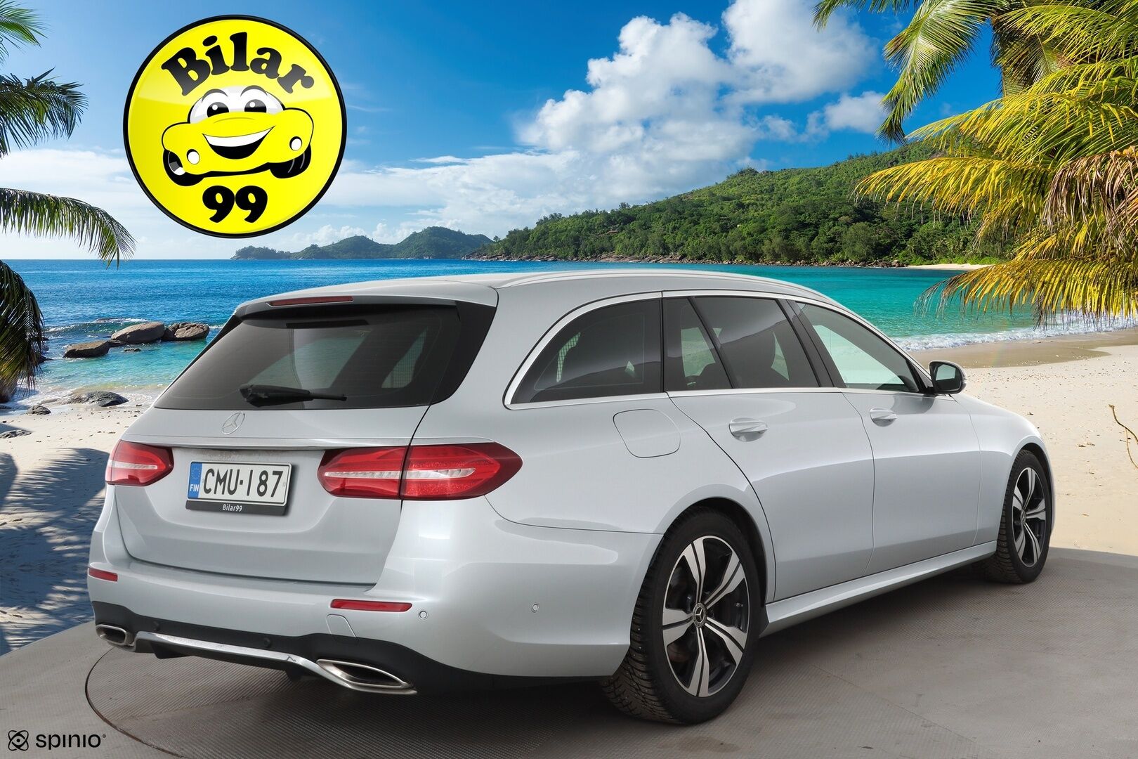 Mercedes-Benz E 2017 200 T A AMG * Vakkari / P.kamera / Lohko+Sisä / Widescreen / Sporttipenkit / Sähköluukku / Navi * - Kahdet renkaat aluvanteilla / Merkkihuollettu