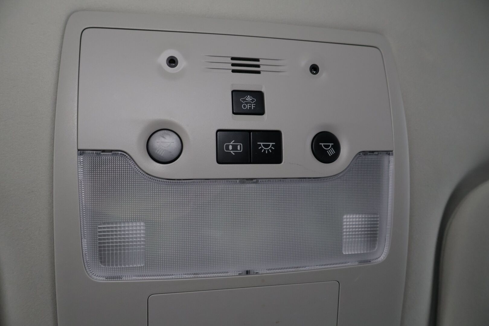 Lexus IS 2015 300h Comfort Business ** Osanahat / Navi / Kamera / Vakkari