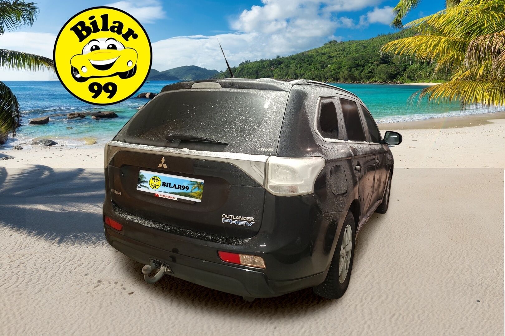 Mitsubishi OUTLANDER PHEV 2014 Instyle Navi 4WD 5P *Rockford Fosgate / Peruutuskamera / Koukku / Nahkasisusta / S.kontti / Navi* - Juuri huollettu ja leimattu! / 2xalumiini vantein